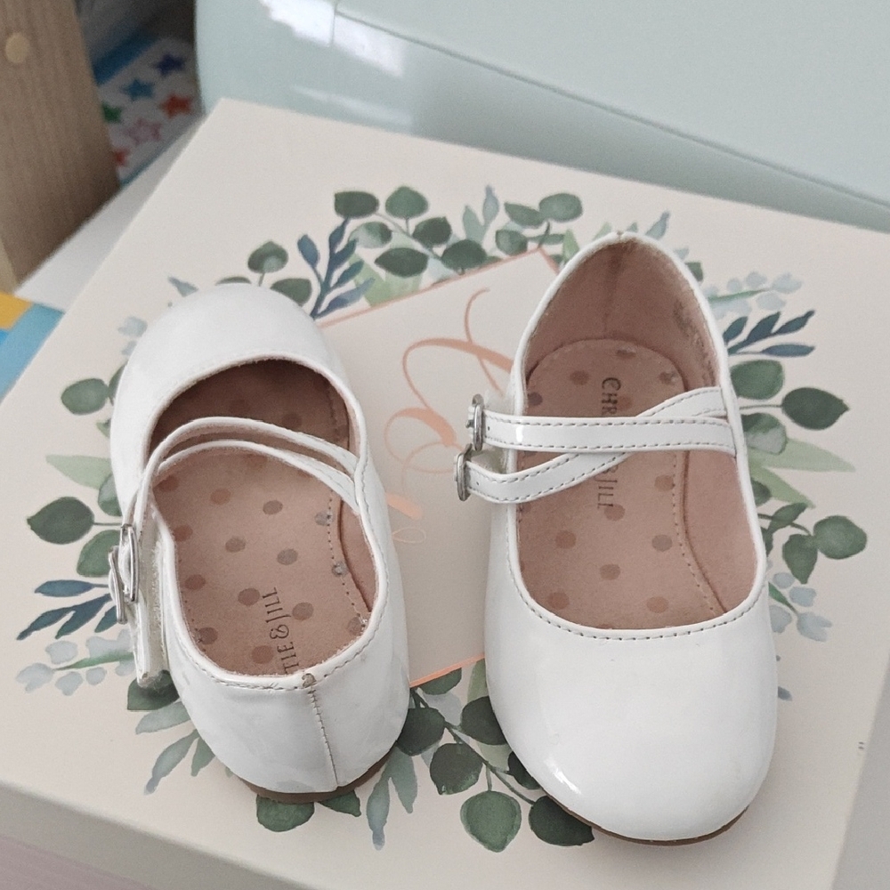 Elegant White Kids Dress Shoes